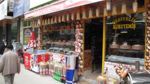 Turkish dried fruit and nuts - Leblebi shop