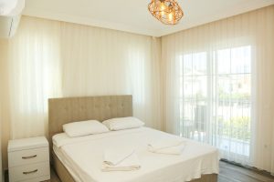 6 Bedroom Central Villa for short term rental in Dalyan - double bedroom - 3