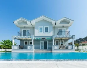 6 Bedroom Central Villa for short term rental in Dalyan - front main view