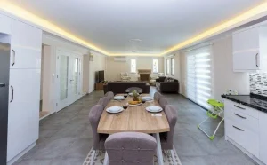 6 Bedroom Central Villa for short term rental in Dalyan - Dining Table