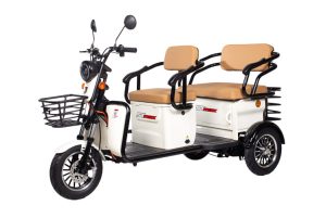 elit940 rental motorbike - right side view 